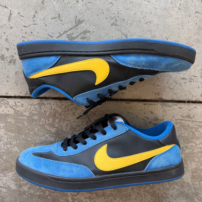 11 Used Nike FC Classic