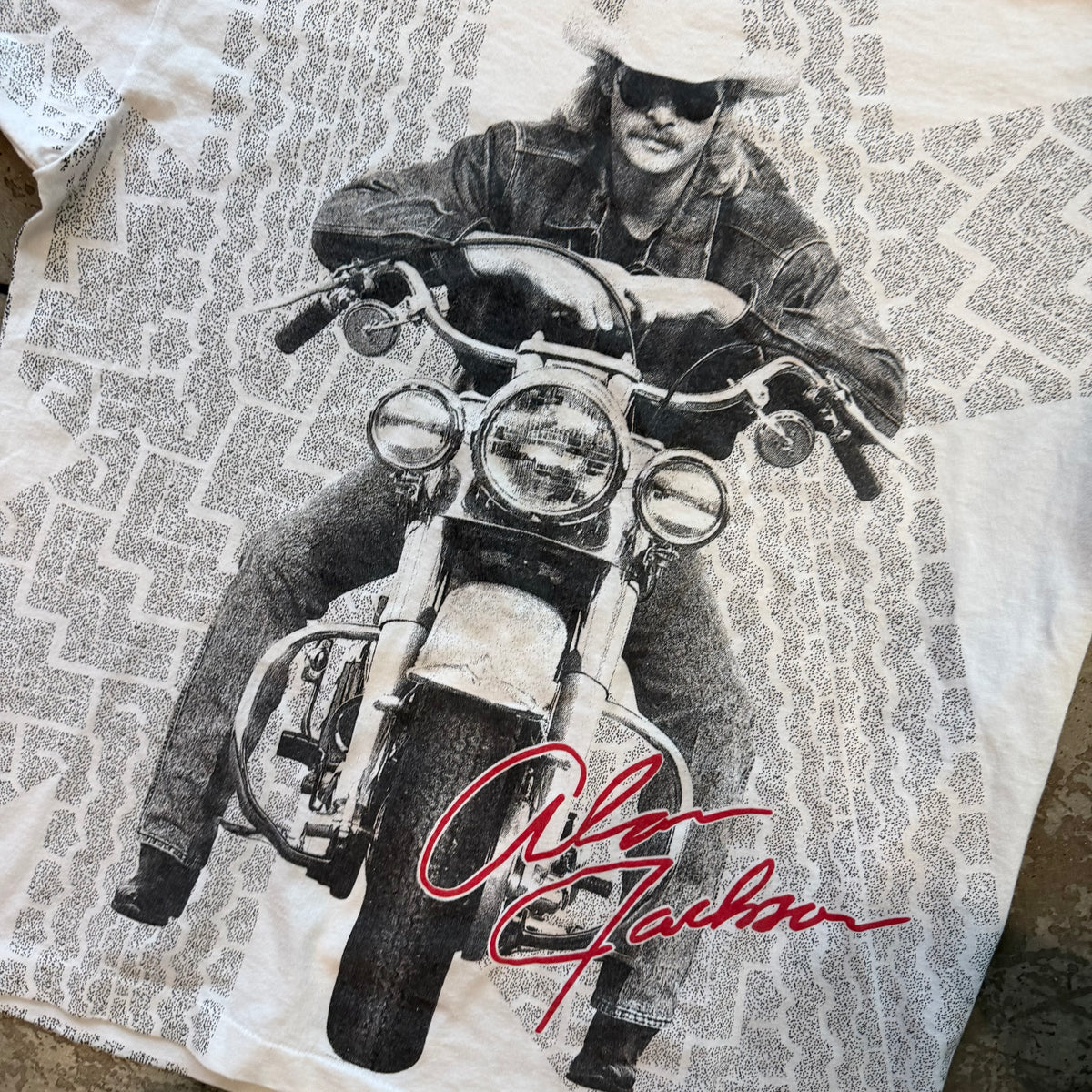 L 90s Alan Jackson AOP Tee