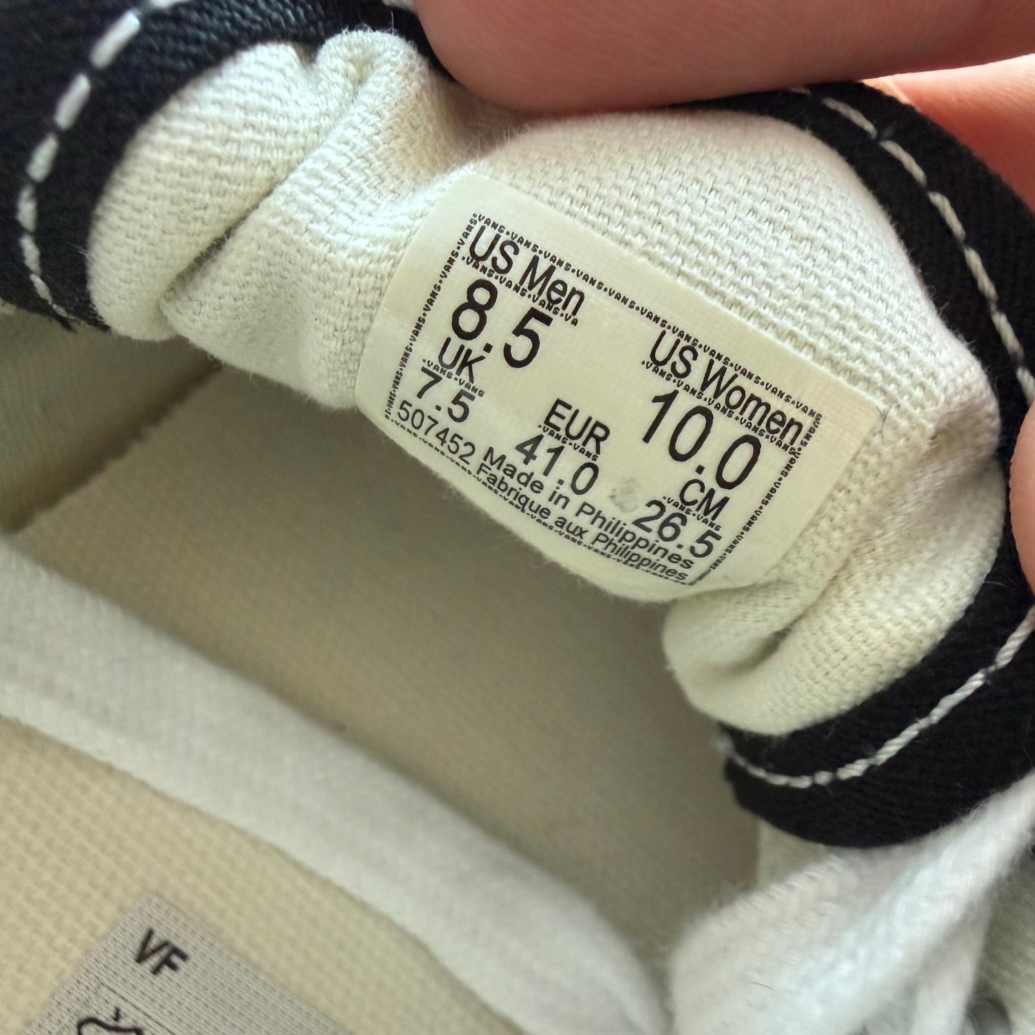 8.5 Vans Gallery Dept Art That Kills