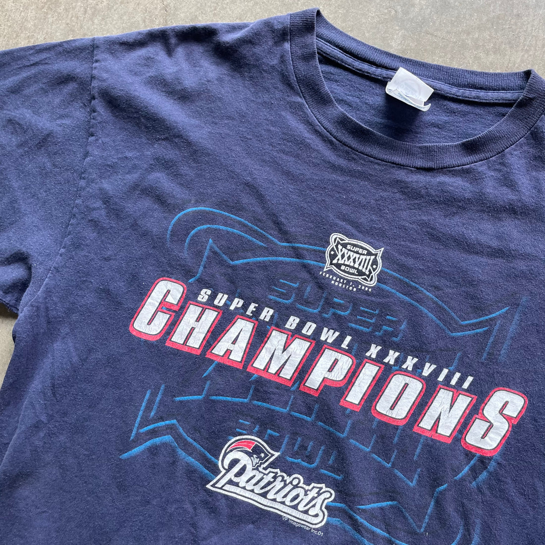 L 04 Patriots Super Bowl Tee