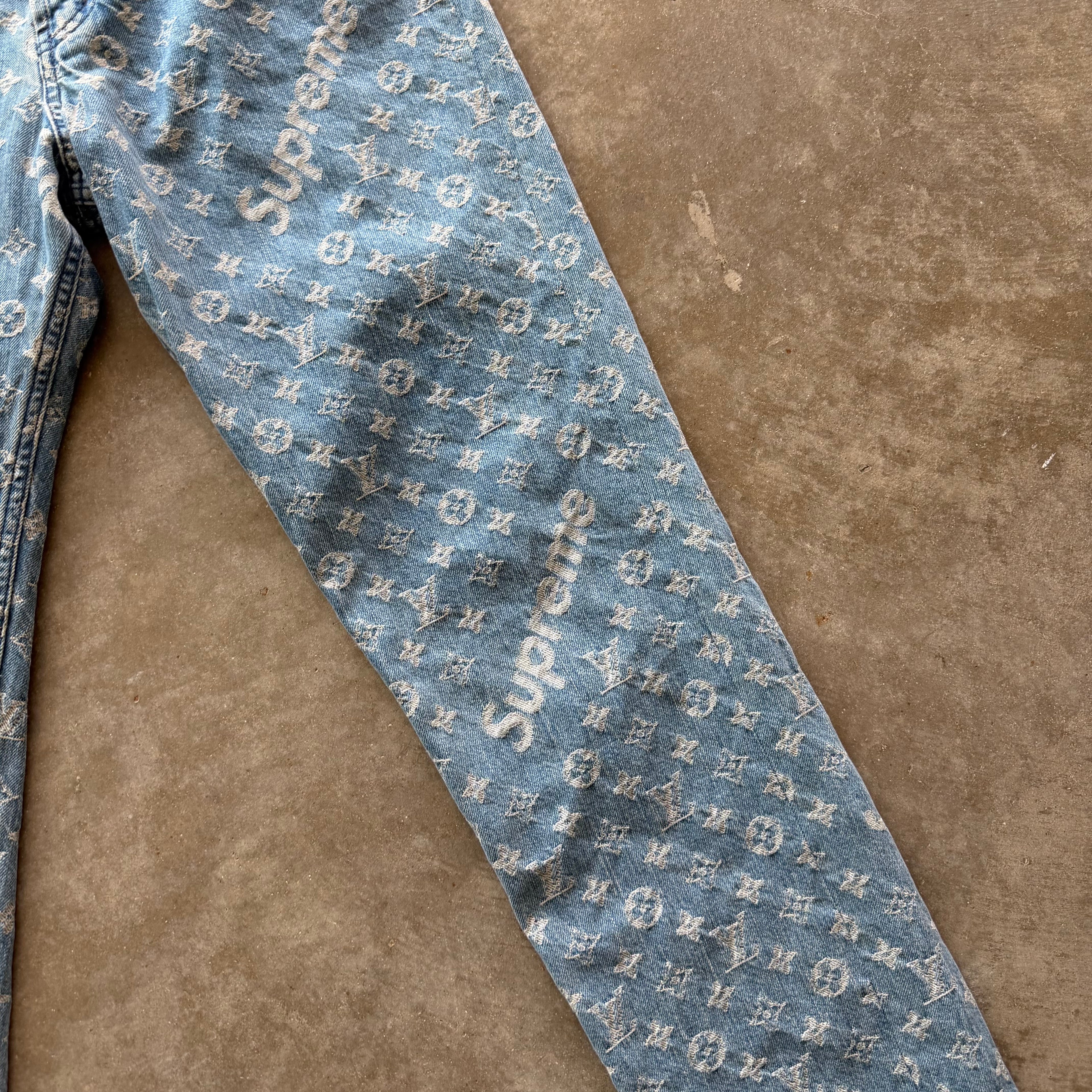 33x32 Louis Vuitton x Supreme Jacquard Denim