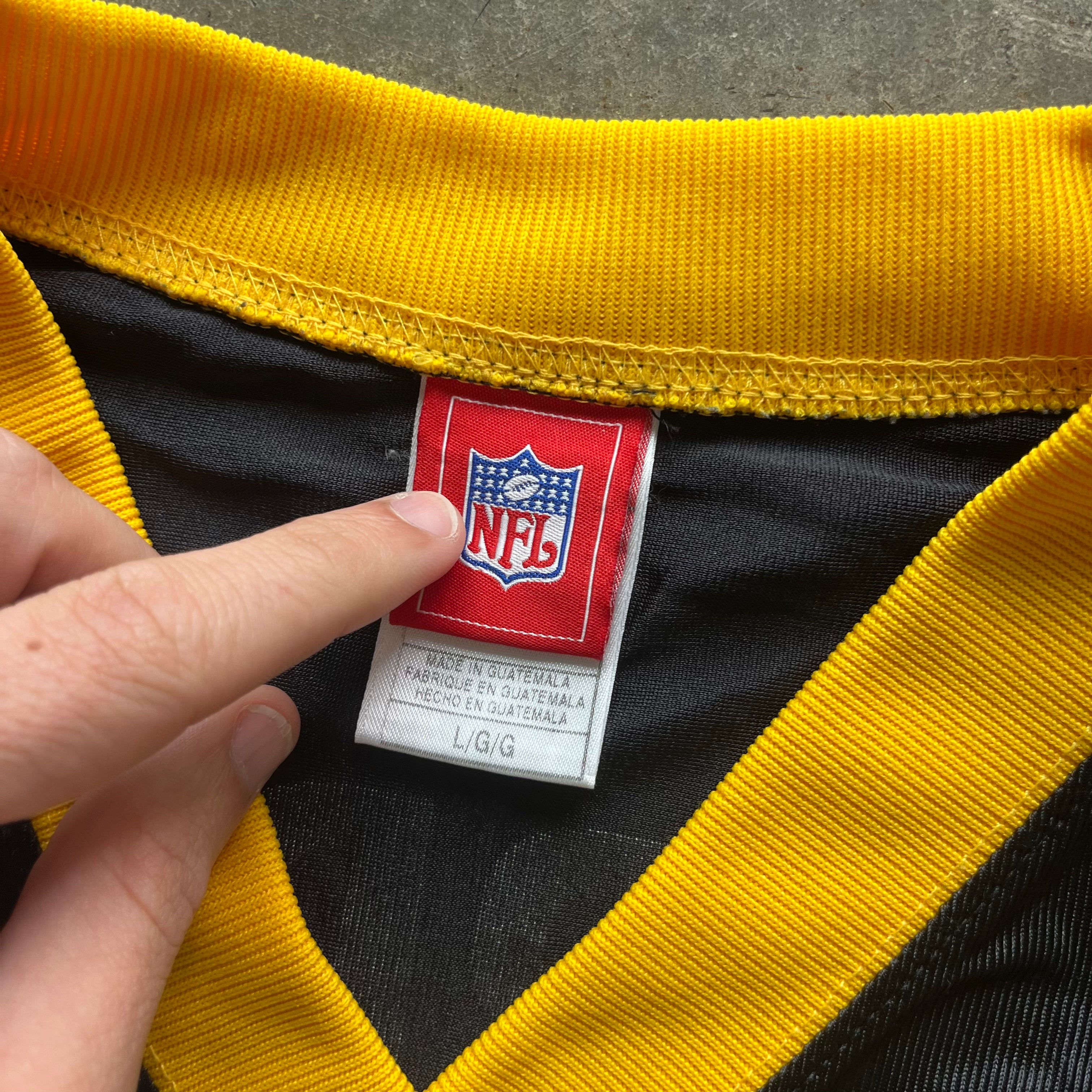 L 00s Steelers Burress Jersey