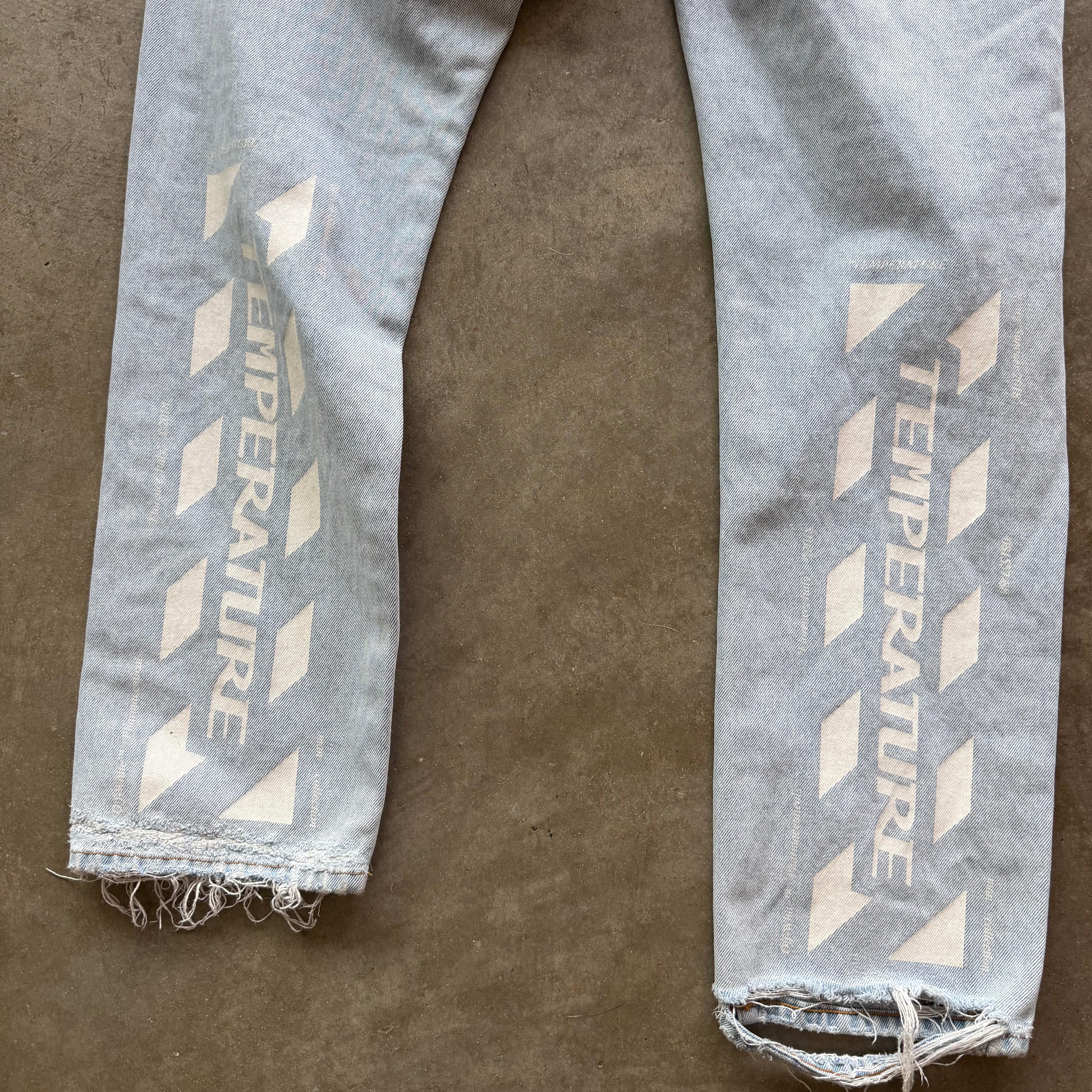 34x32 Off White Temperature Denim