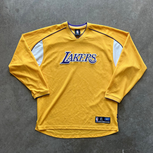 XL 00s Lakers Warm Up