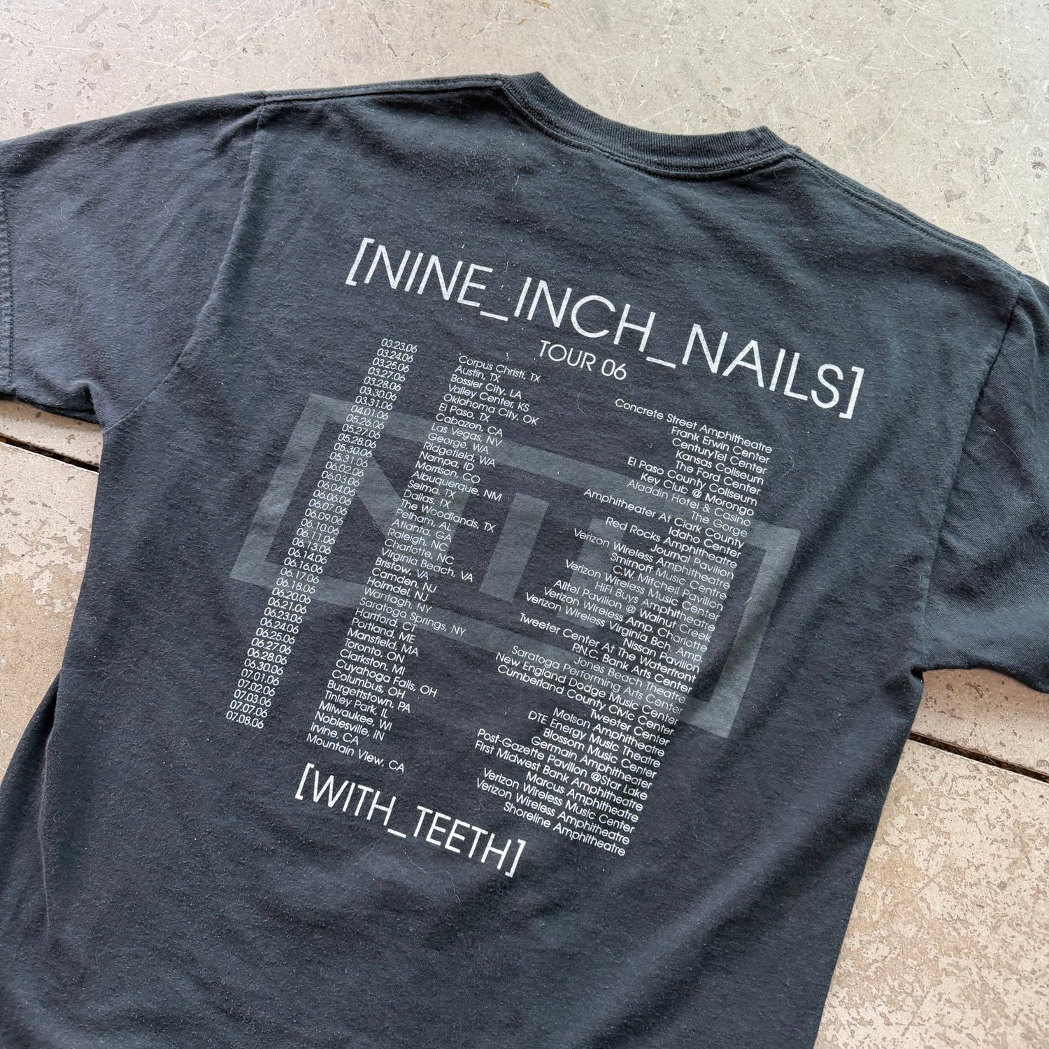 M 06 Nine inch Nails Tour Tee