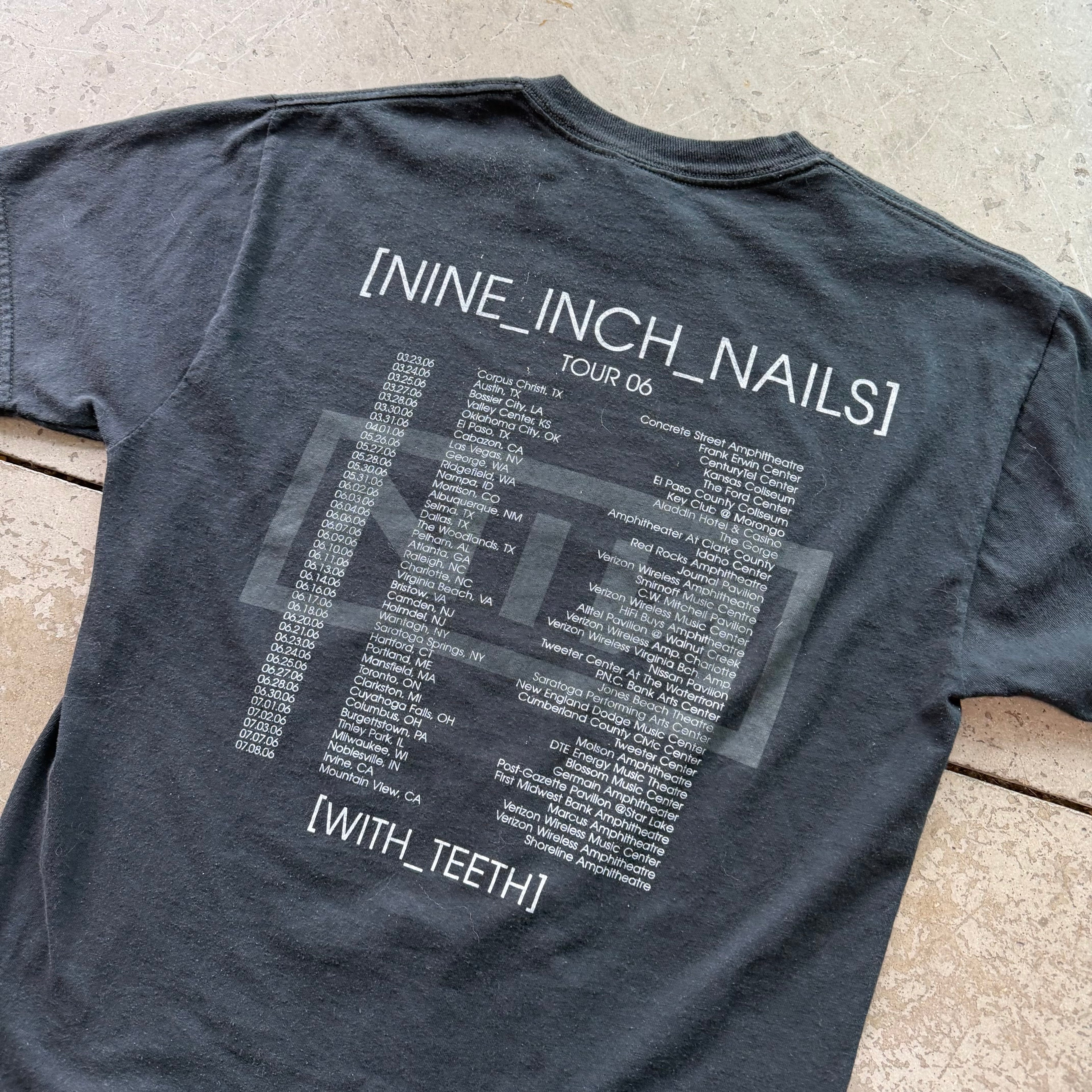 M 06 Nine inch Nails Tour Tee