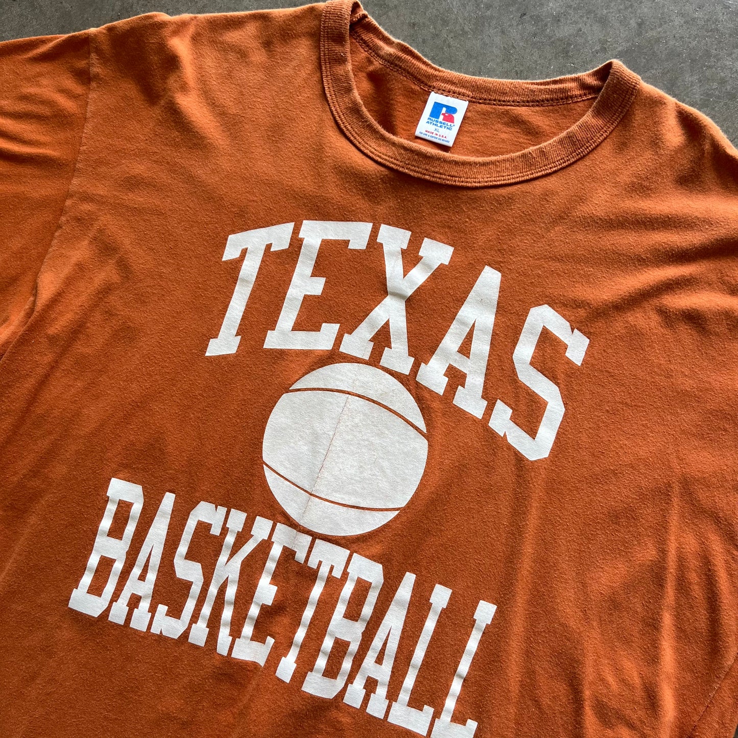 XL 90s Texas Basketball Tee