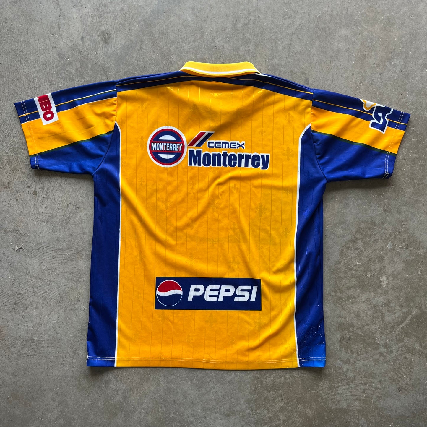 XL 90s Tigres Jersey