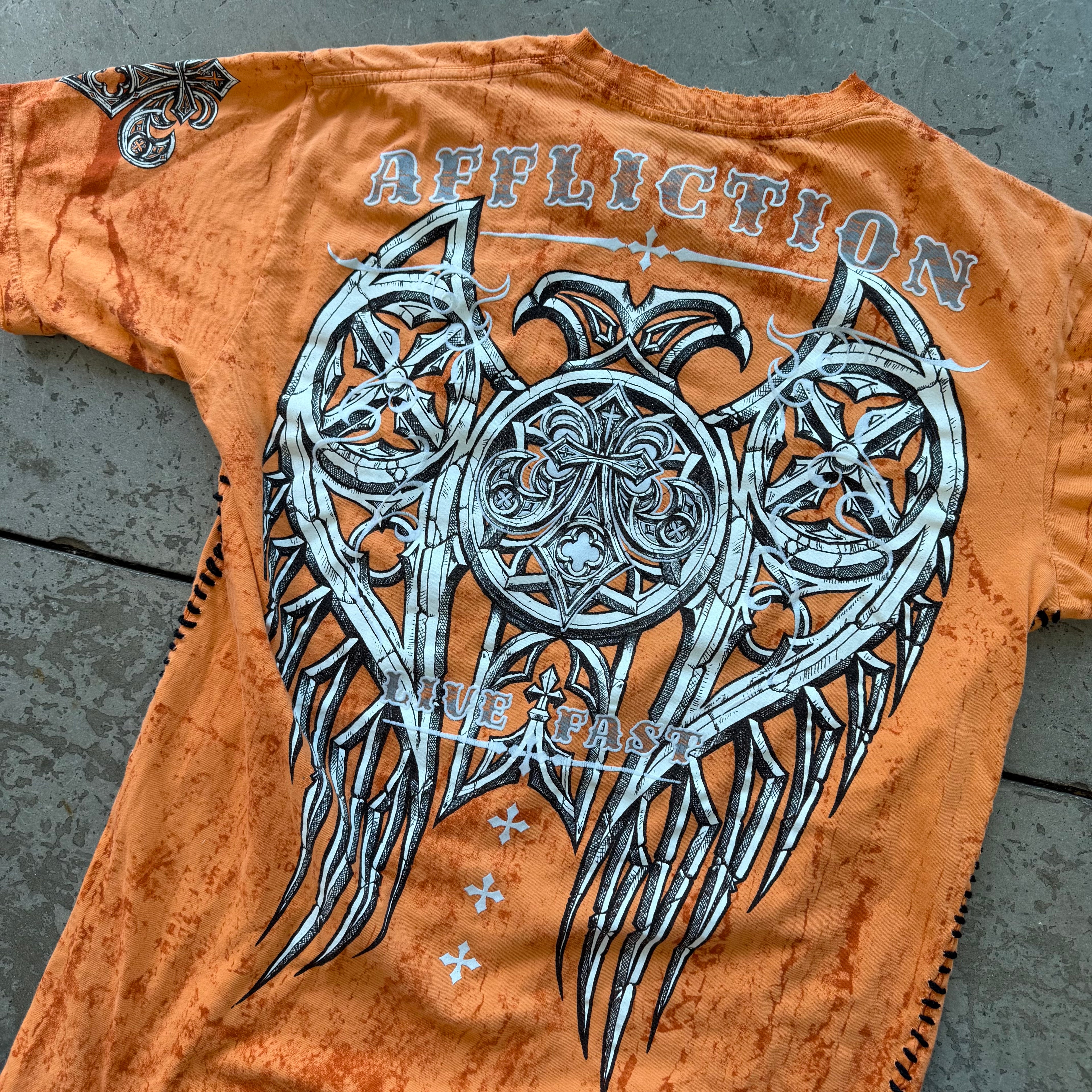 XL Y2K Affliction Tee
