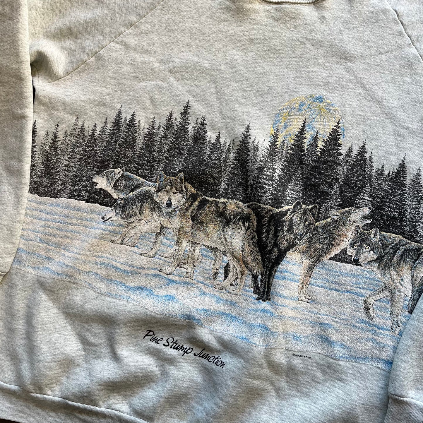 XXL 91 Wolf Crewneck