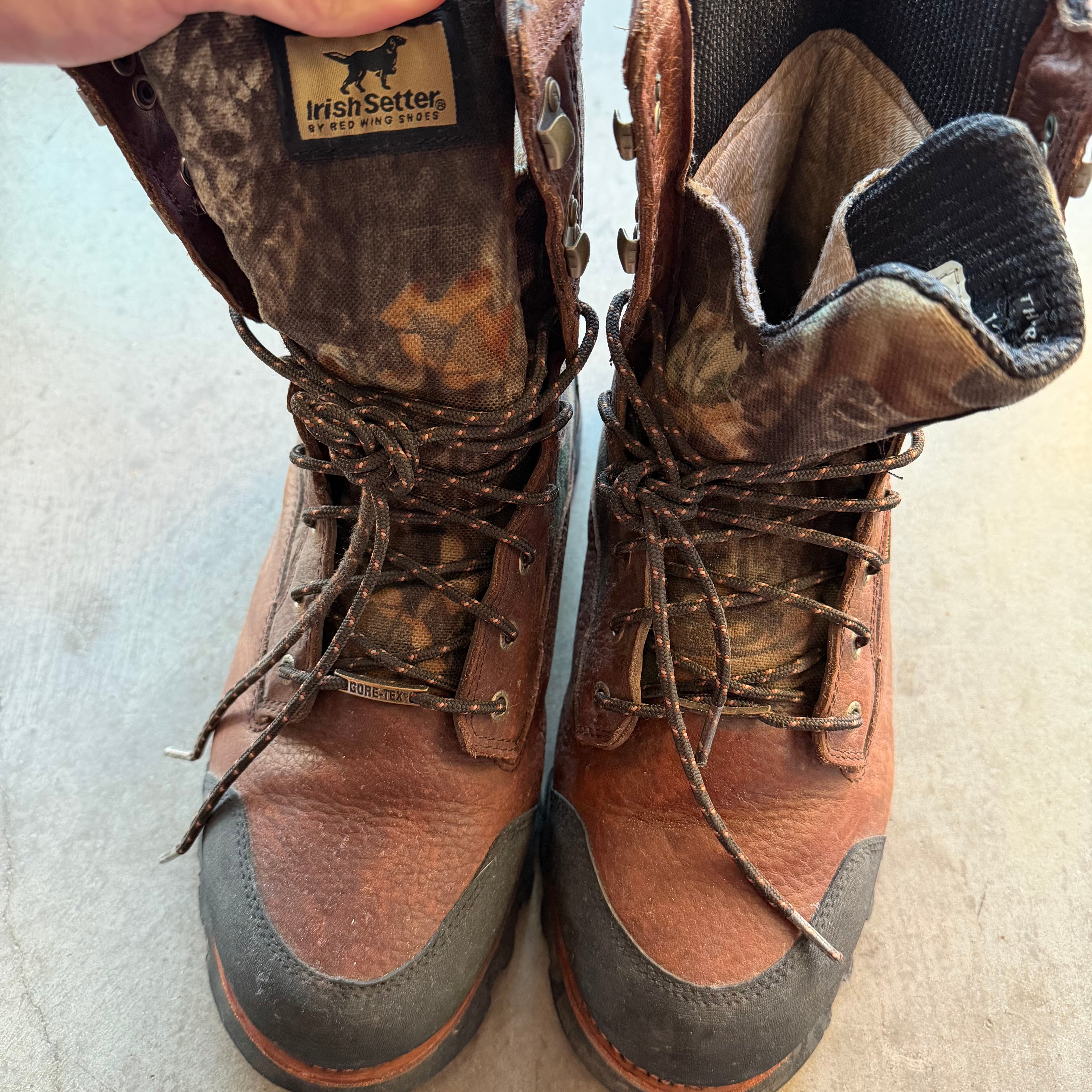 10.5 Used 00s 1200 Gram Camo Irish Settler Boots