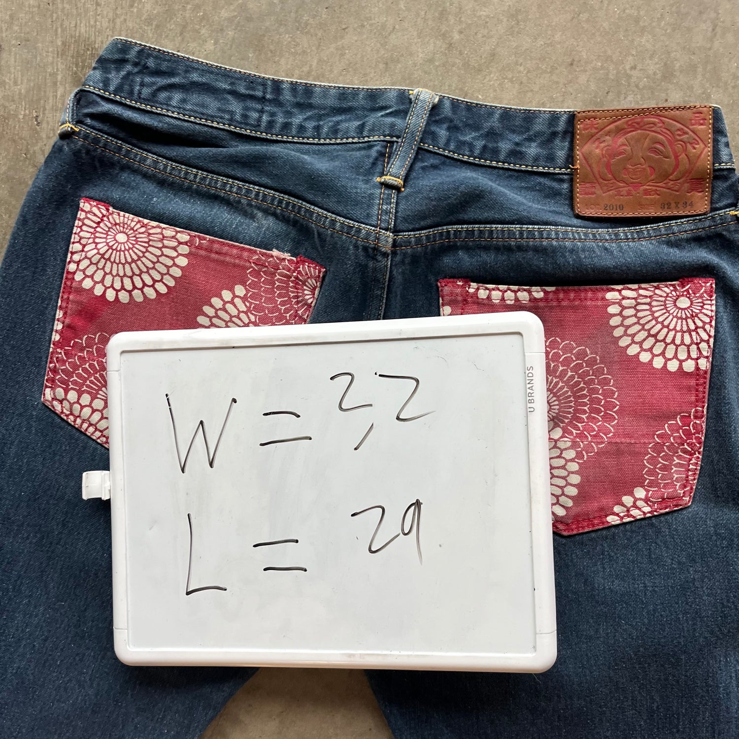 32x29 Flower Pocket Evisu Jeans