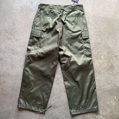 36w Nylon Olive Prada Pants