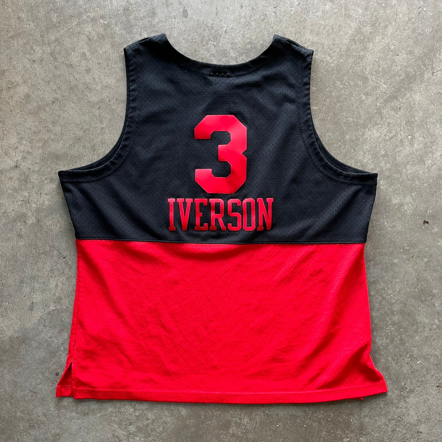 XL Retro Iverson Jersey