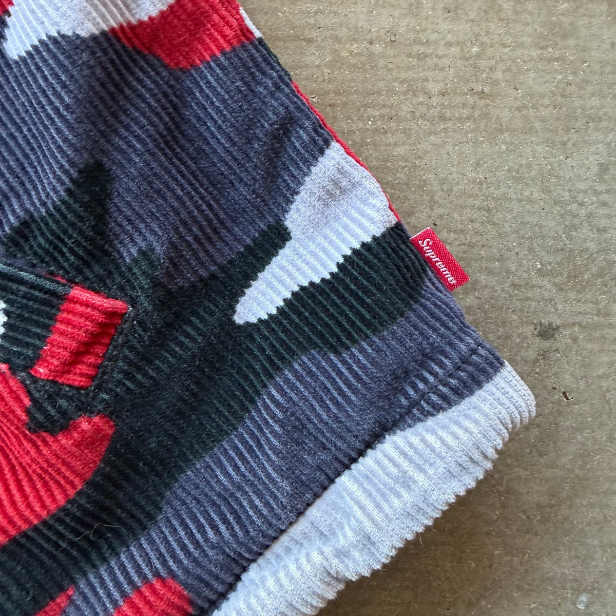 L Nike x Supreme Red Camo Corduroy Jacket