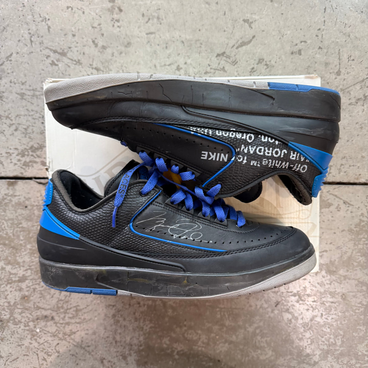 10.5 Used Off White Jordan 2 Low Black Royal