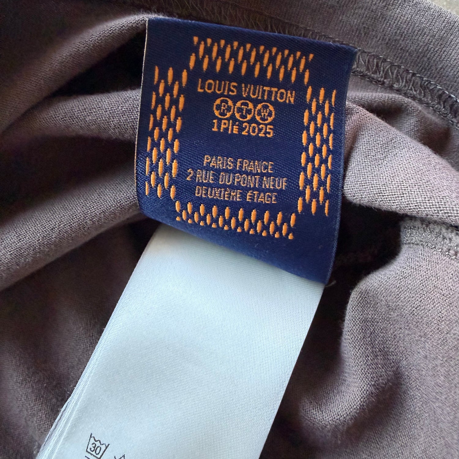 L Louis Vuitton Lovers Tee