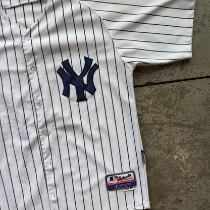 L 00s Derrick Jeter Yankees Jersey