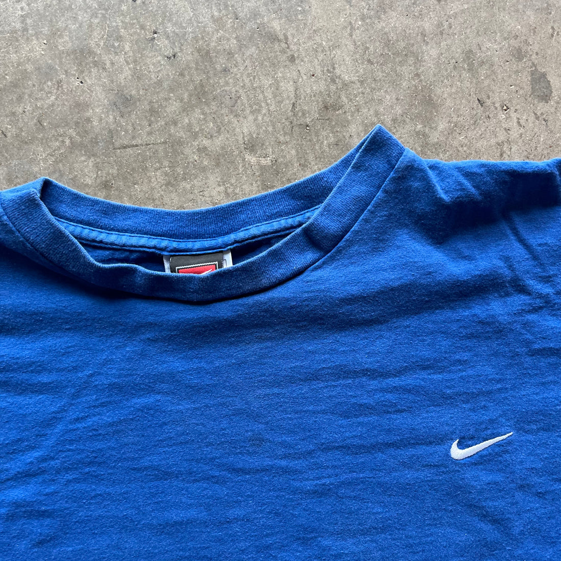 L 00s Blue Nike Tee