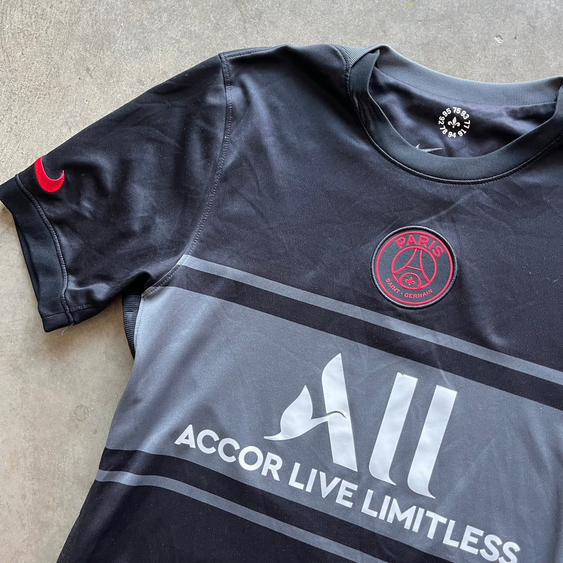S Nike PSG Jersey