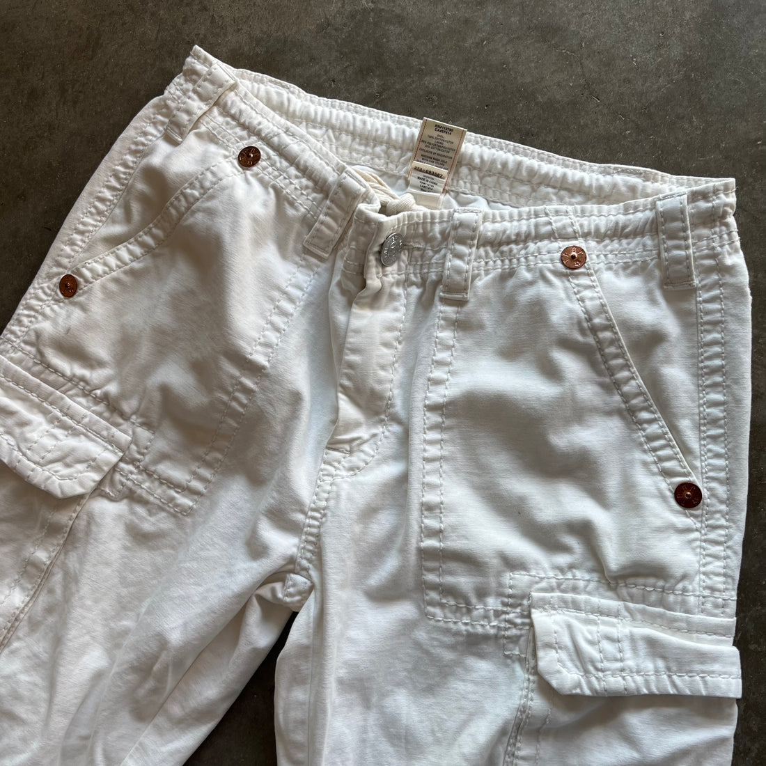 34x34 White True Religion Cargo Pants