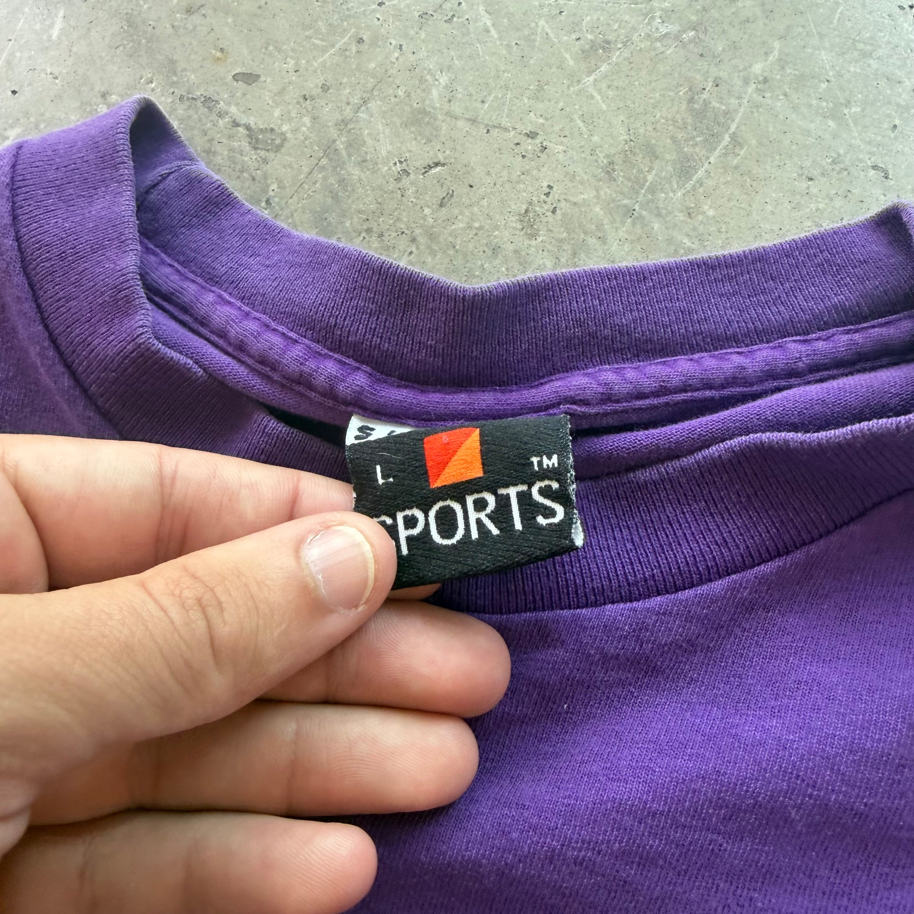 L 90s Native American Tee
