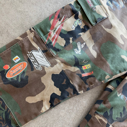 33x32 2019 Vetements Sticker Camo Pants
