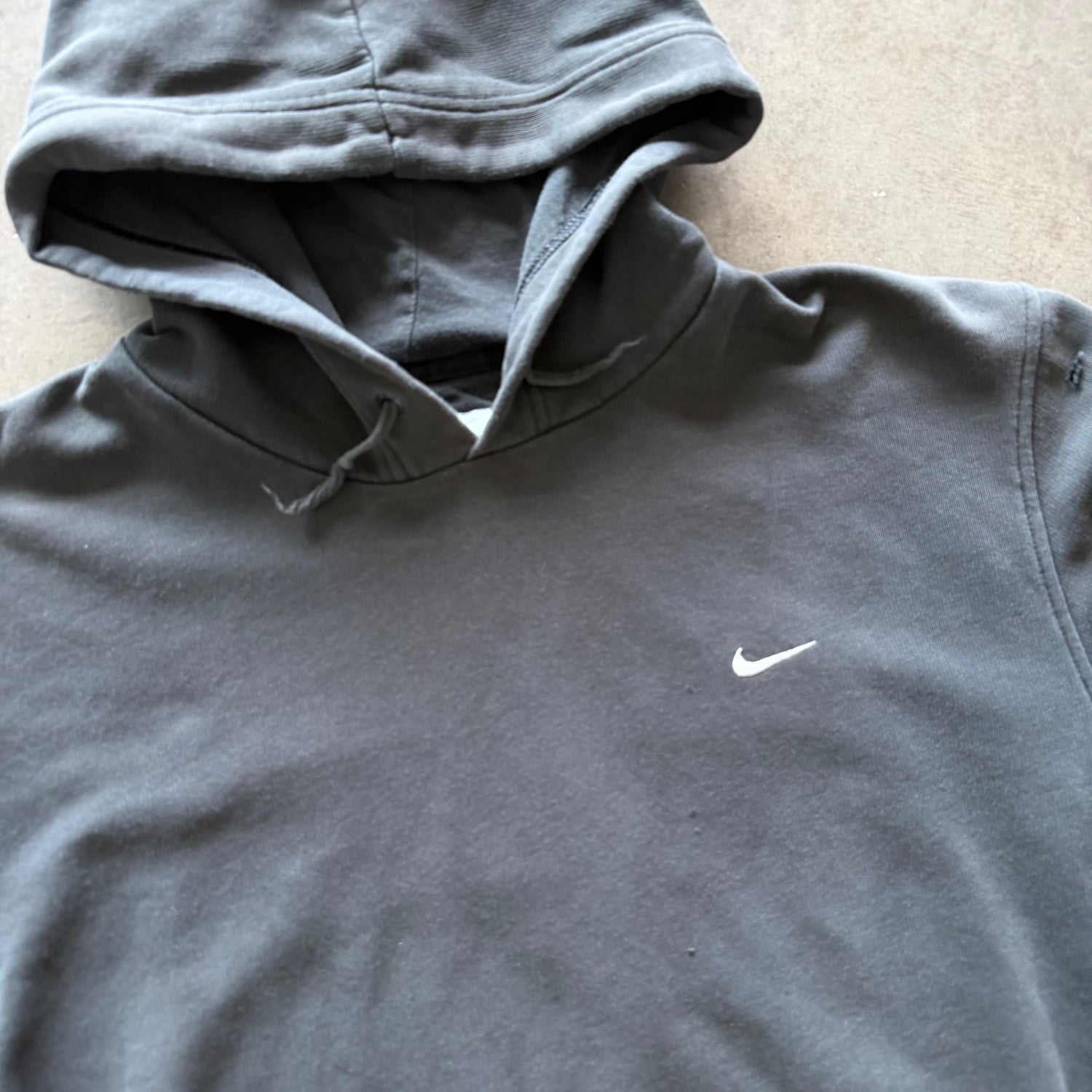 L 00s Nike Check Hoodie Black