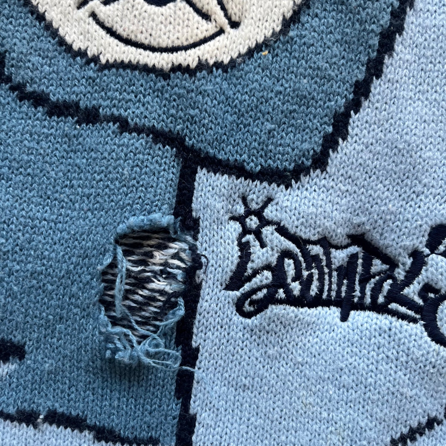 XL Y2K Southpole Knit Sweater