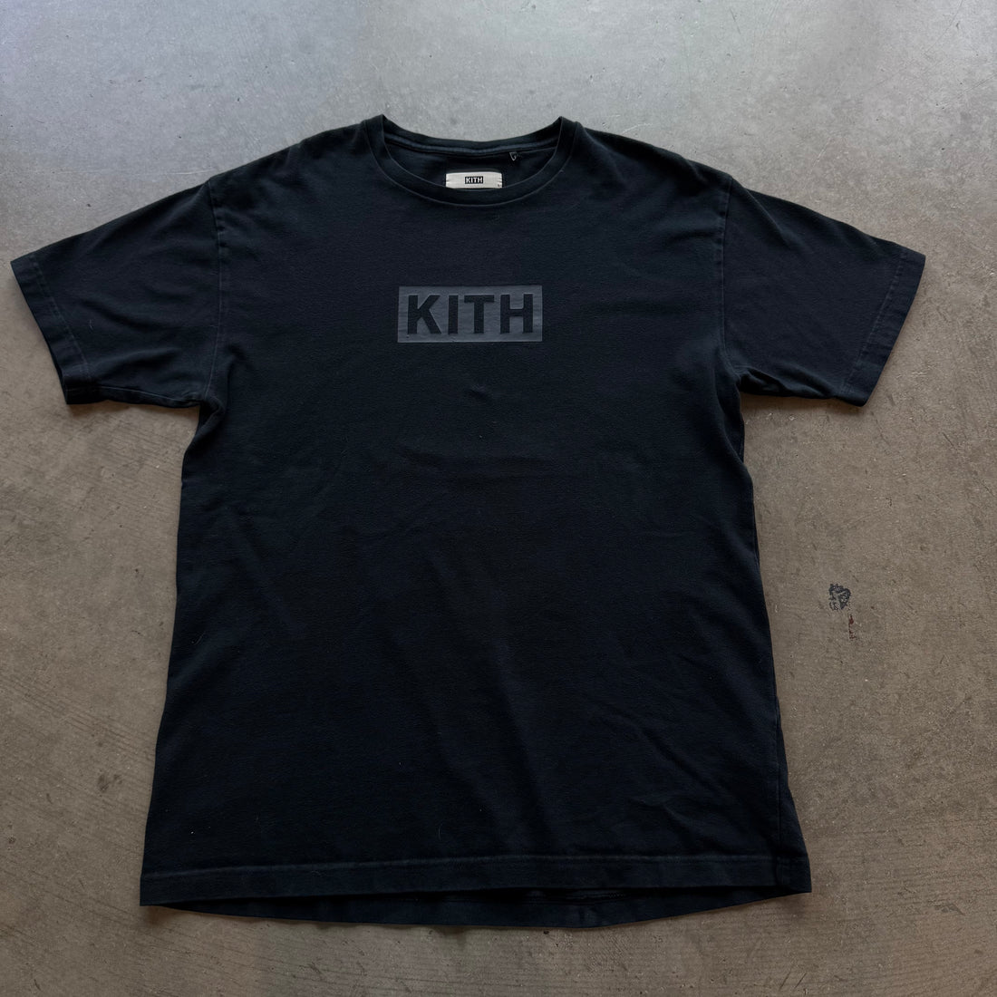 L Kith Box Logo Tee