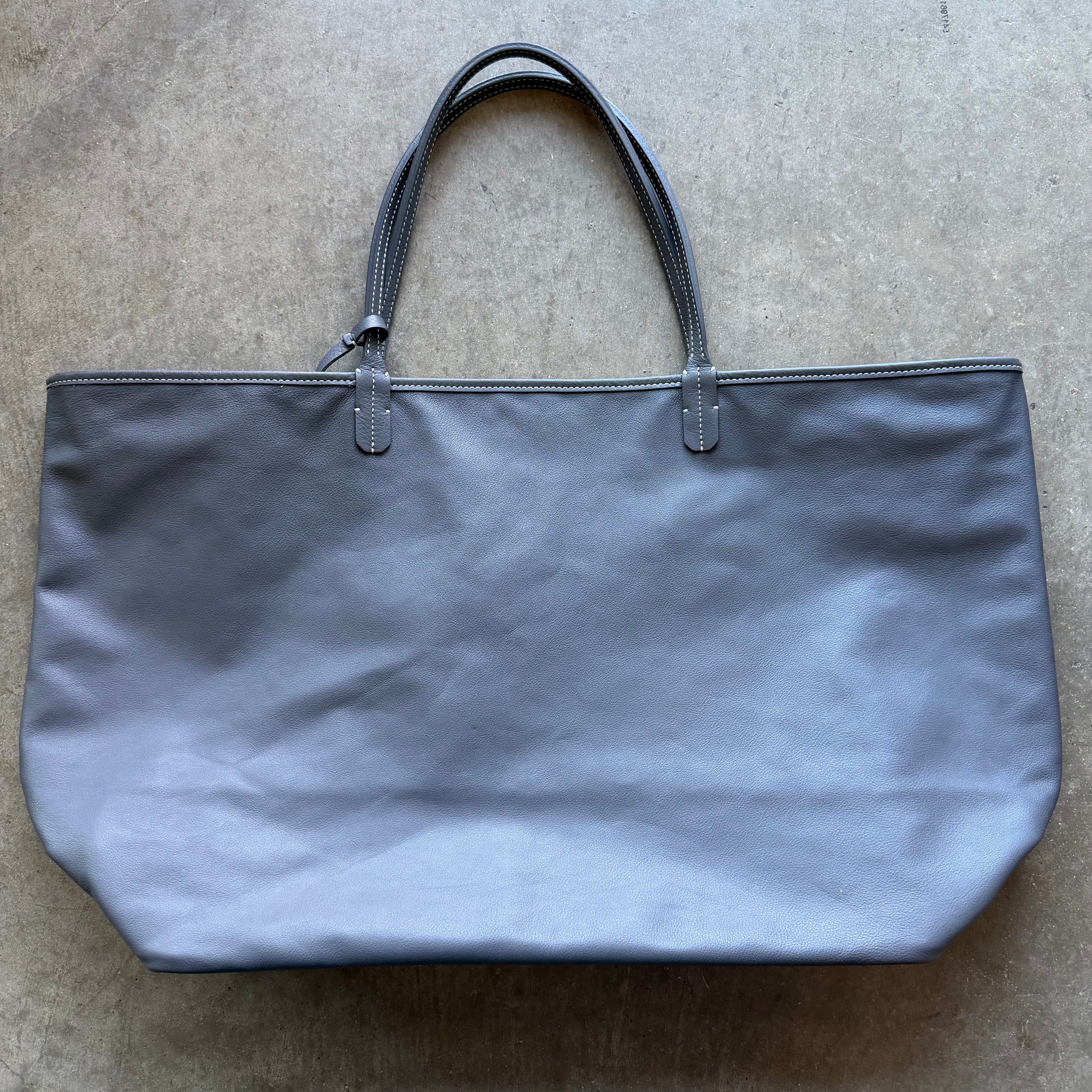 Goyard Anjou Reversible GM Grey