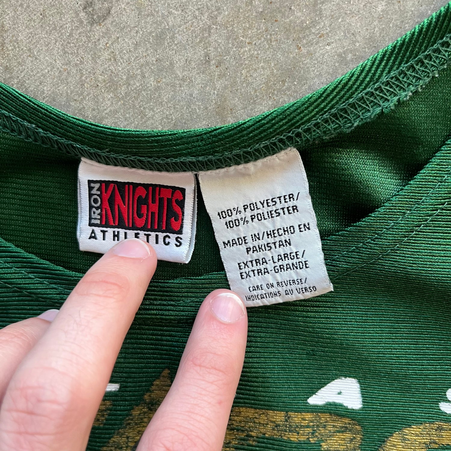 XL 90s Stars Basketball Jersey