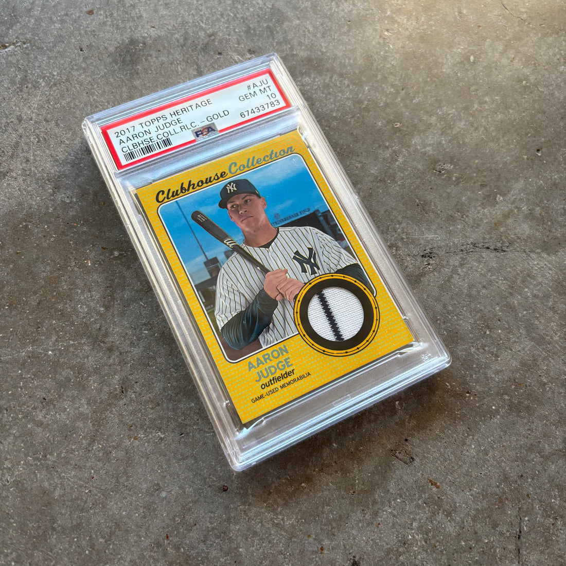 Aaron Judge 2017 Topps Heritage Patch /99 PSA 10