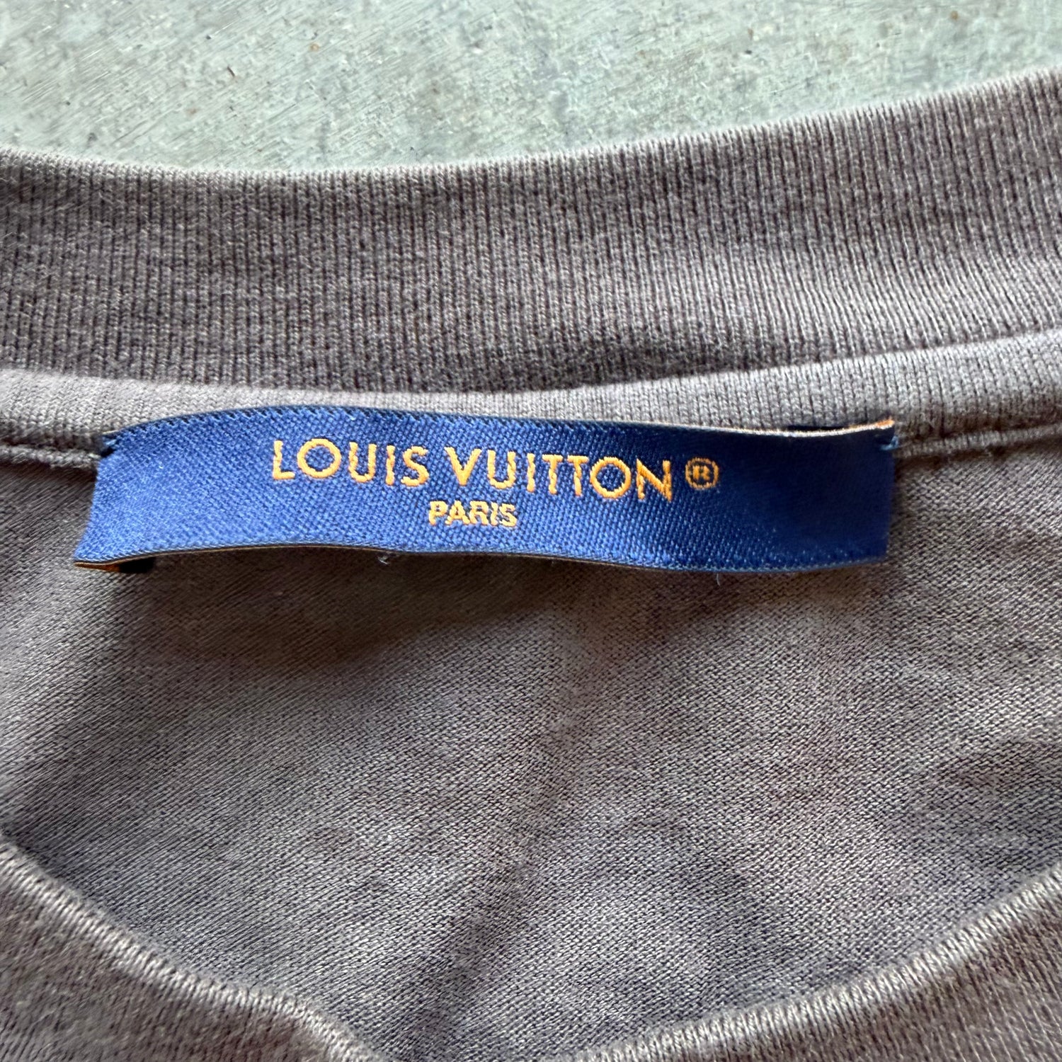 L Louis Vuitton Lovers Tee