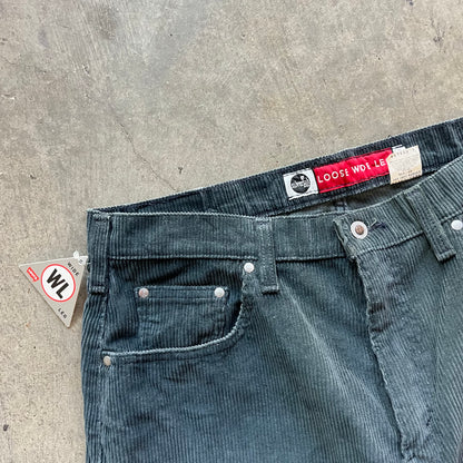 36x32 90s DS Levis Silver Tabs