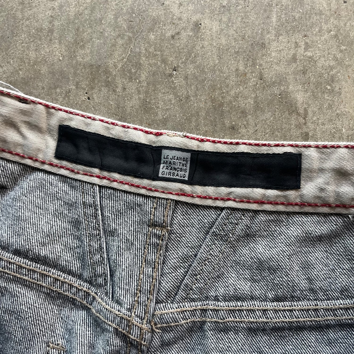 36w Y2K Girbaud Shorts