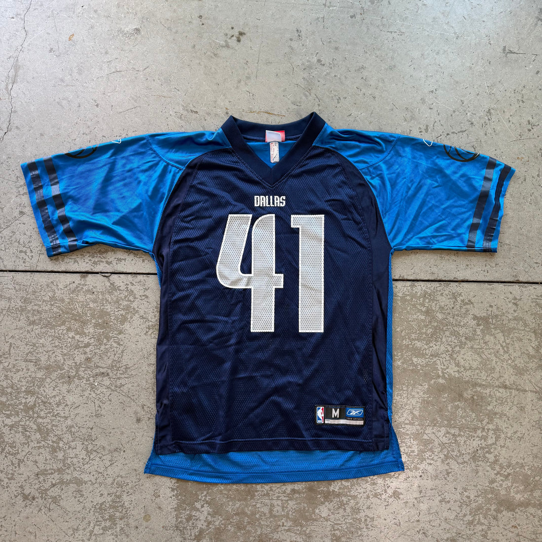 M 00s Dirk Footsketball Jersey