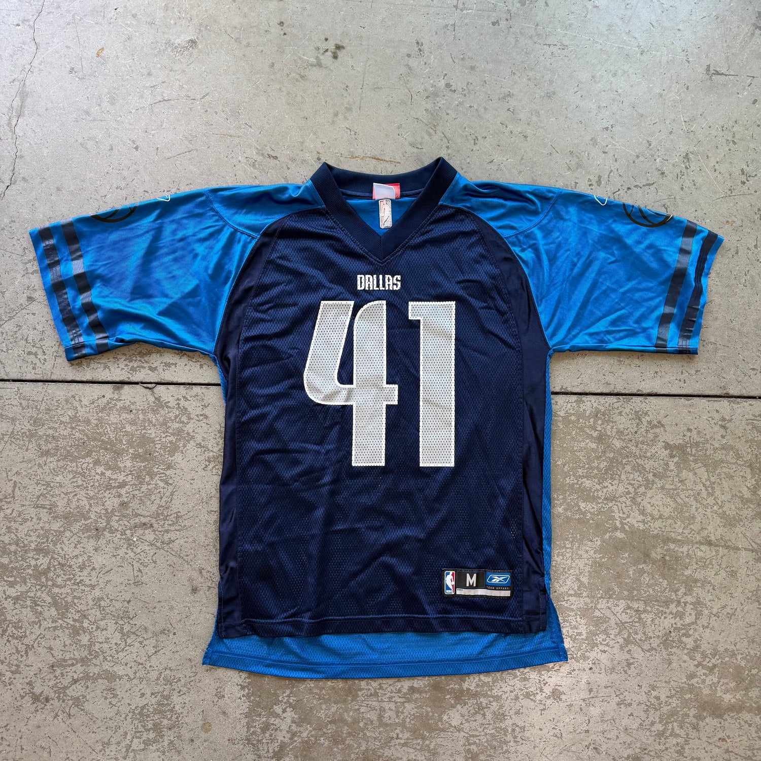 M 00s Dirk Footsketball Jersey