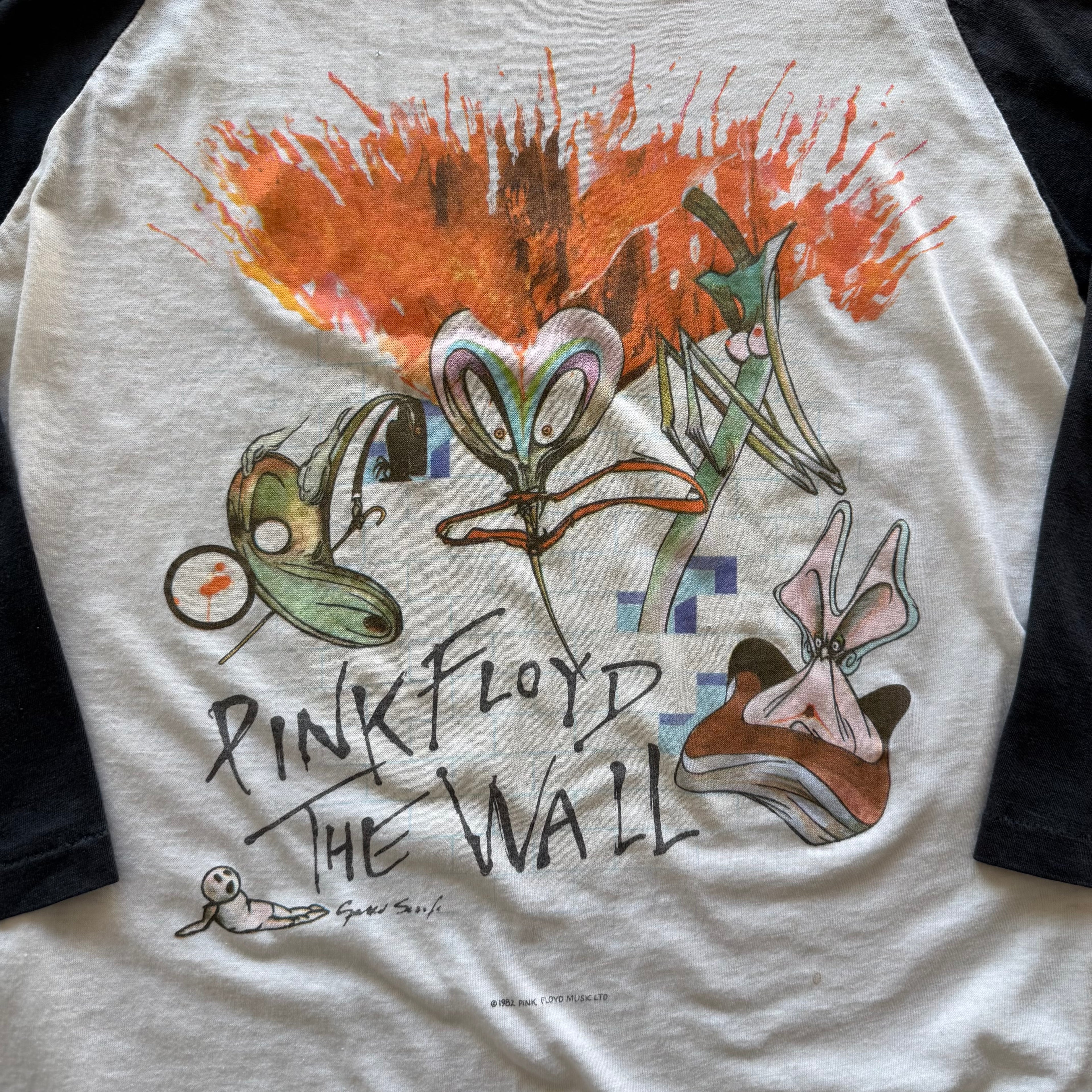 M 82 Pink Floyd The Wall Baseball Tee
