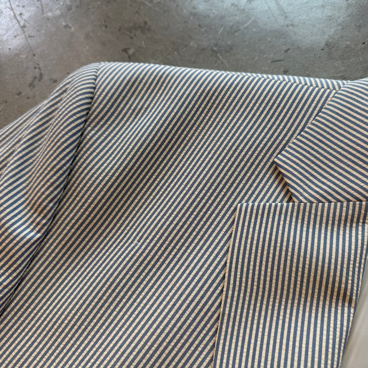 42R Lauren Ralph Lauren Blue/White Pinstripe Suit Jacket
