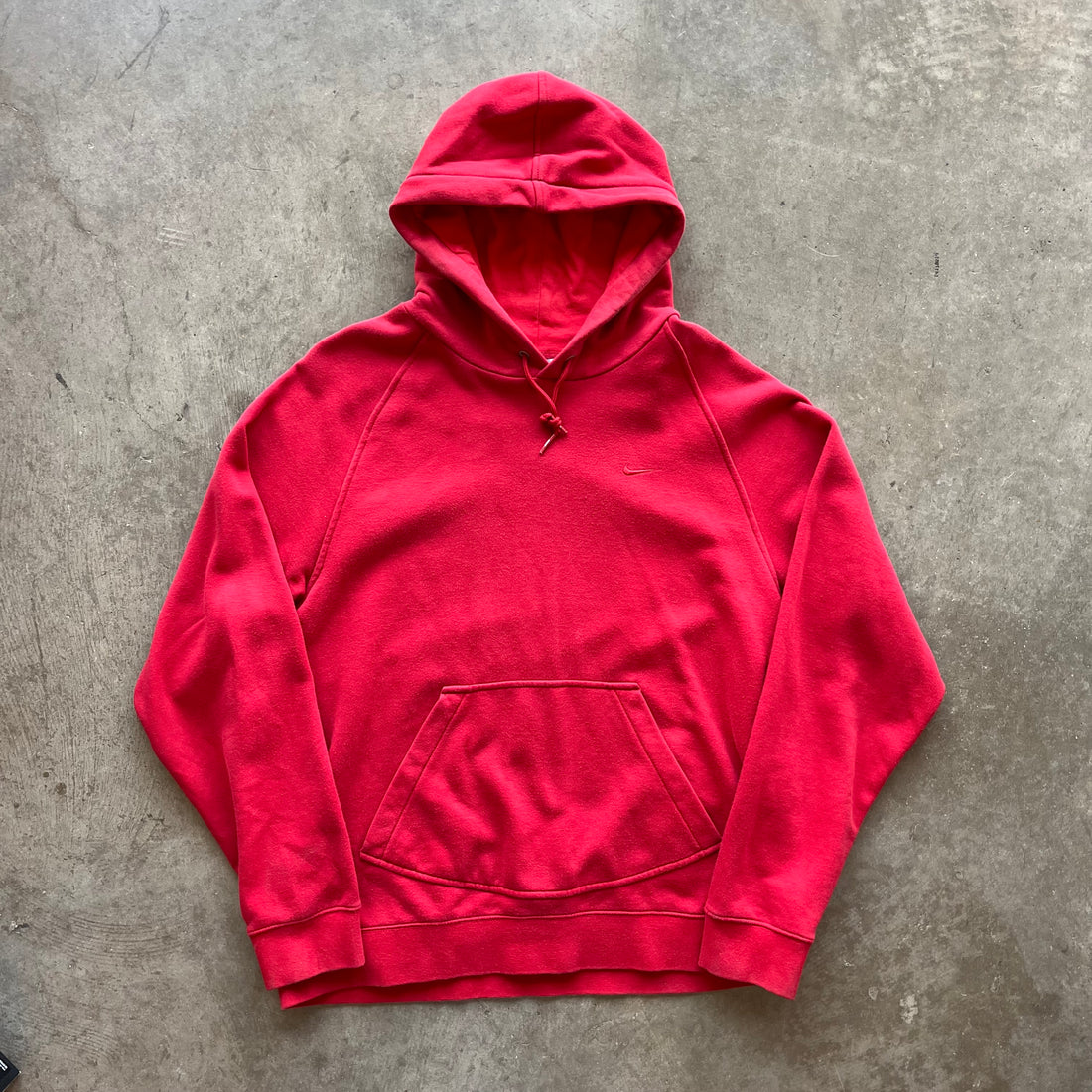 L 00s Red/Red Nike Hoodie