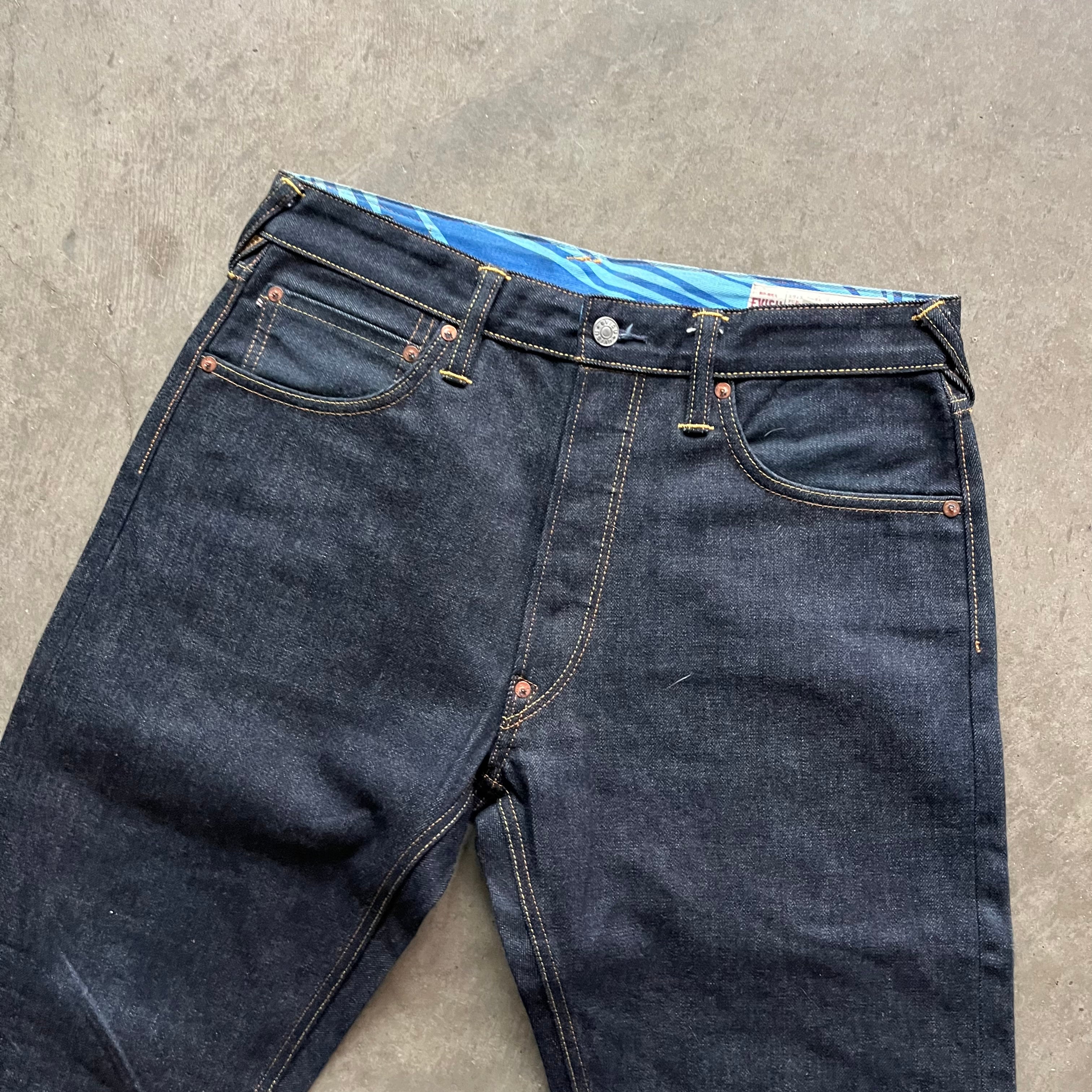 34x30 00s Evisu Rainbow Spellout Jeans