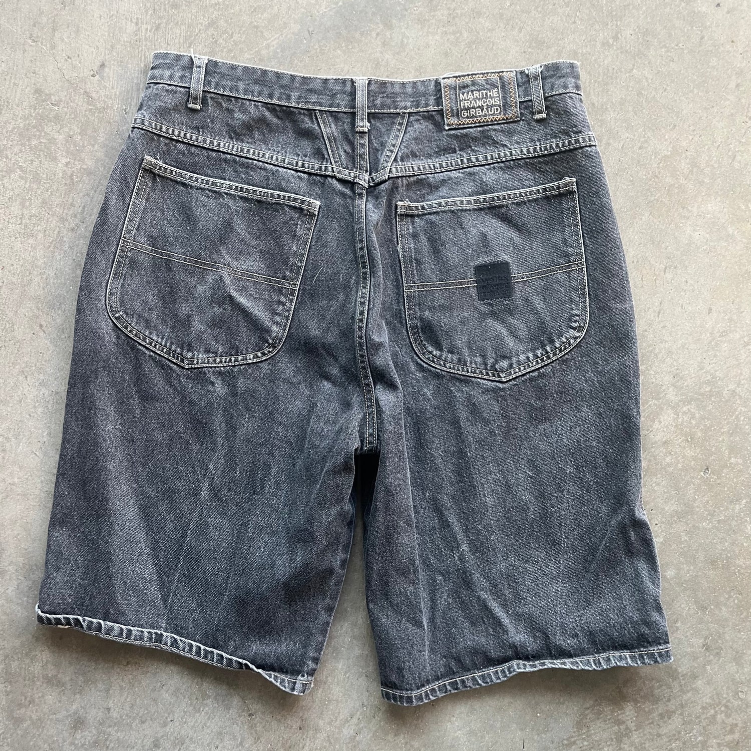 36w Y2K Girbaud Shorts