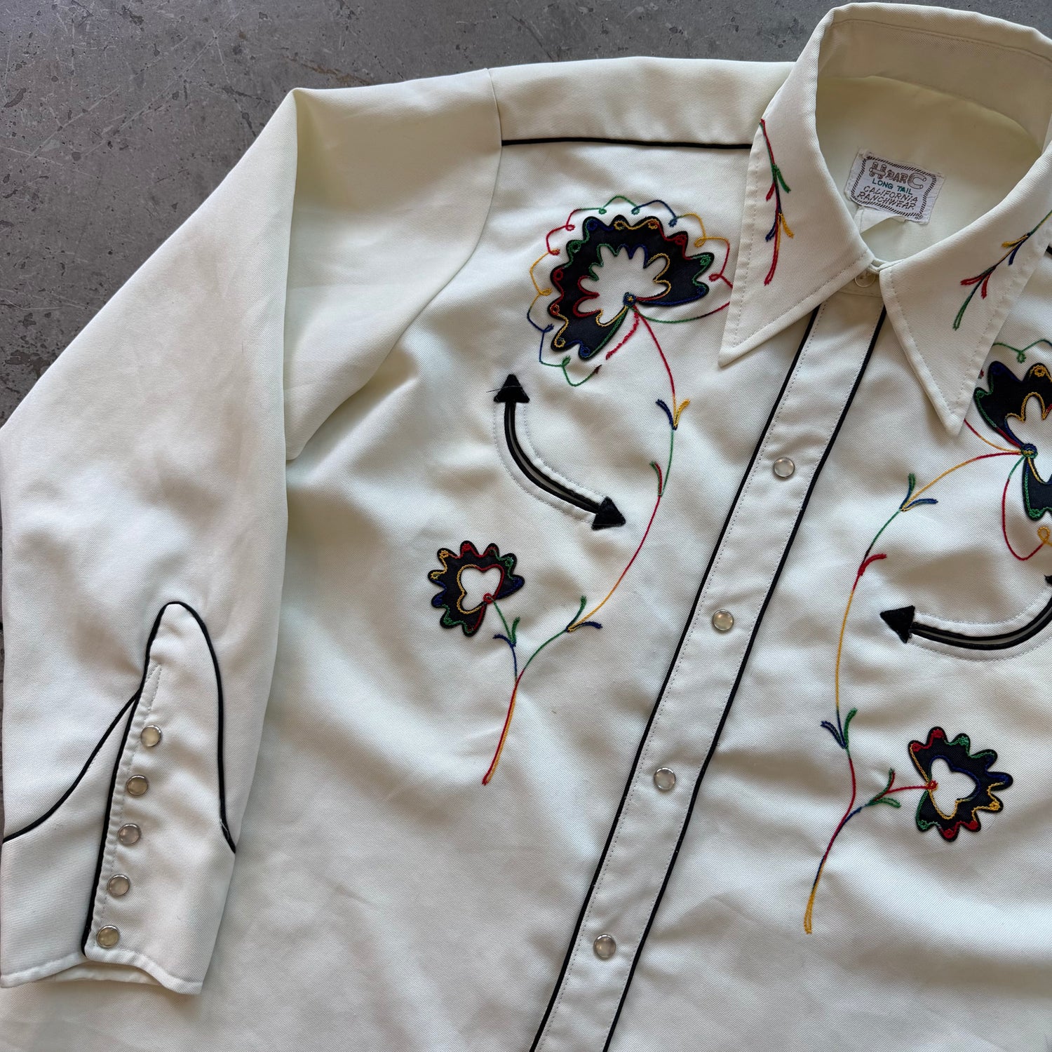 XL 80s H bar C Embroidered Pearl Snap