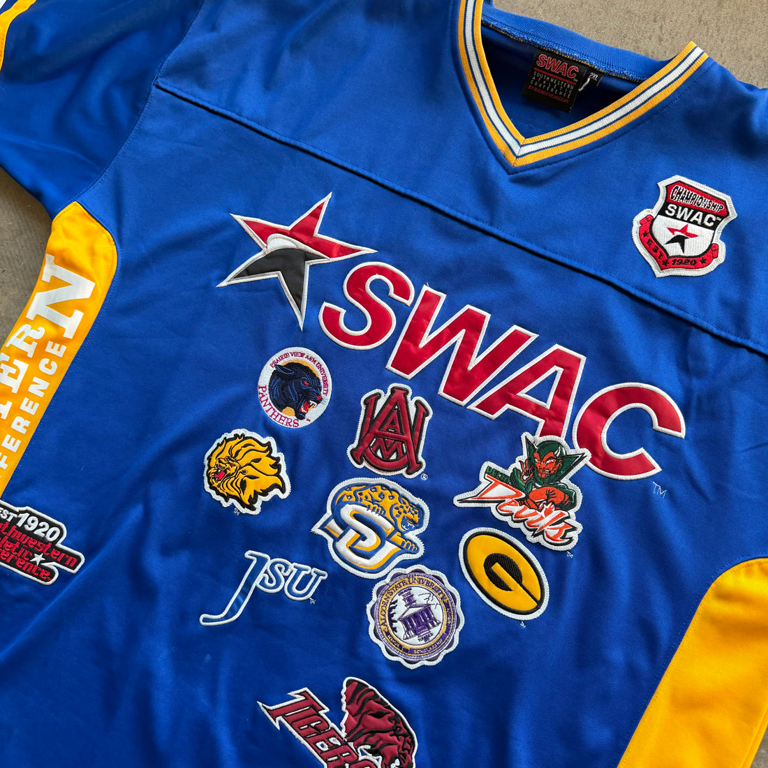 XXL 00s Swac Jersey