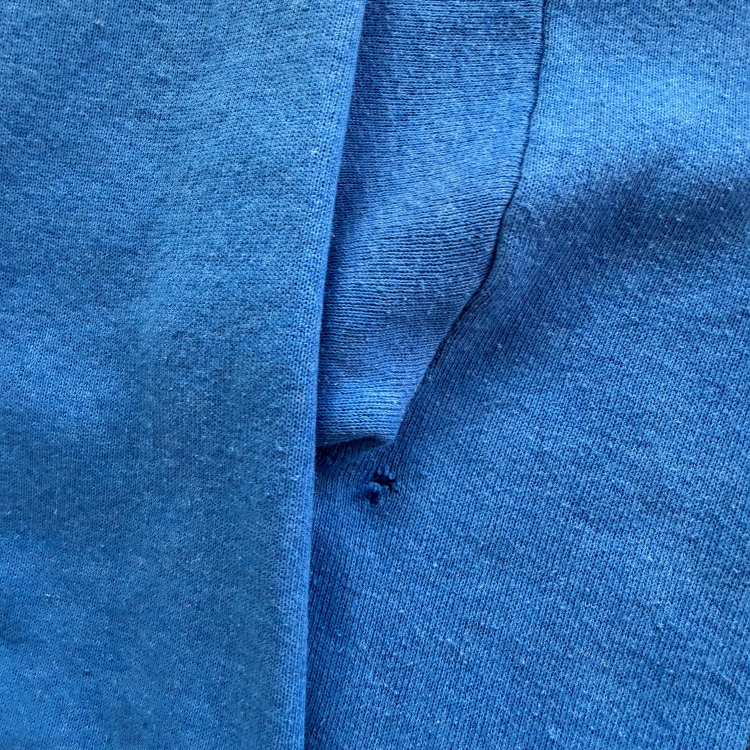 L 90s Kentucky Basketball Crewneck