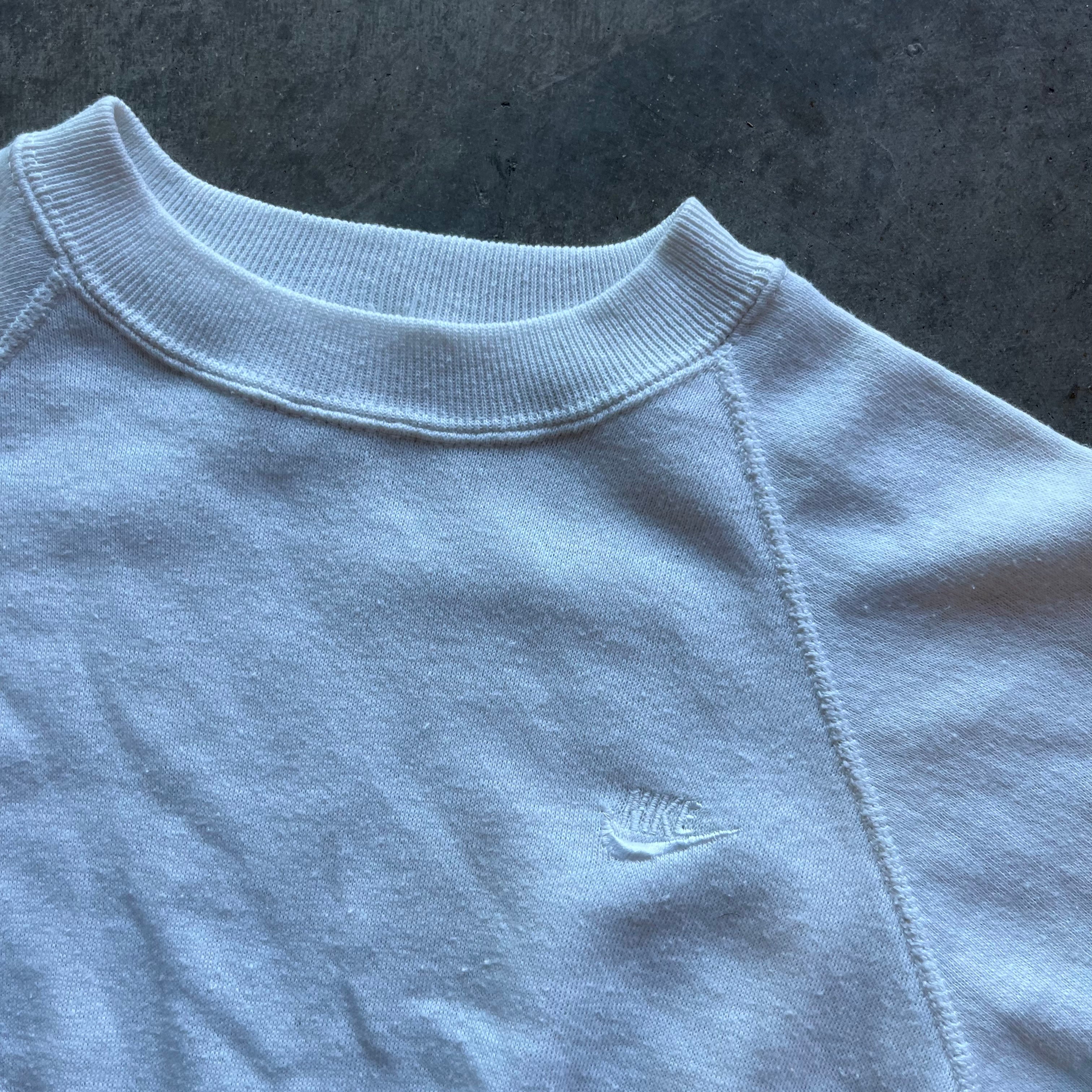 M 80s White Nike Crewneck