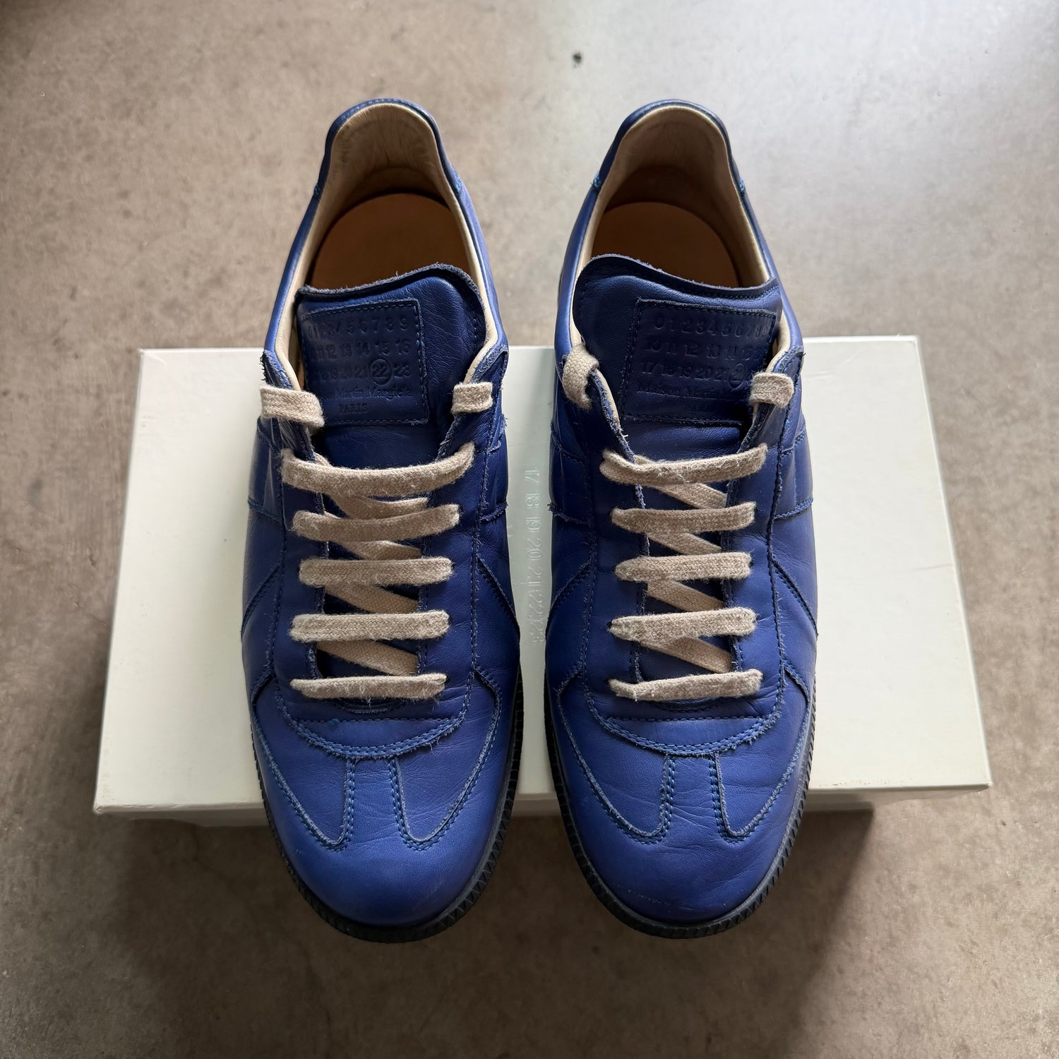 8 Used Maison Margiela Replica Gat Navy Black