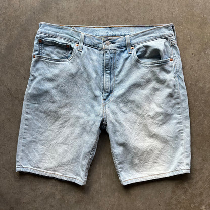 36w 00s Levis Shorts