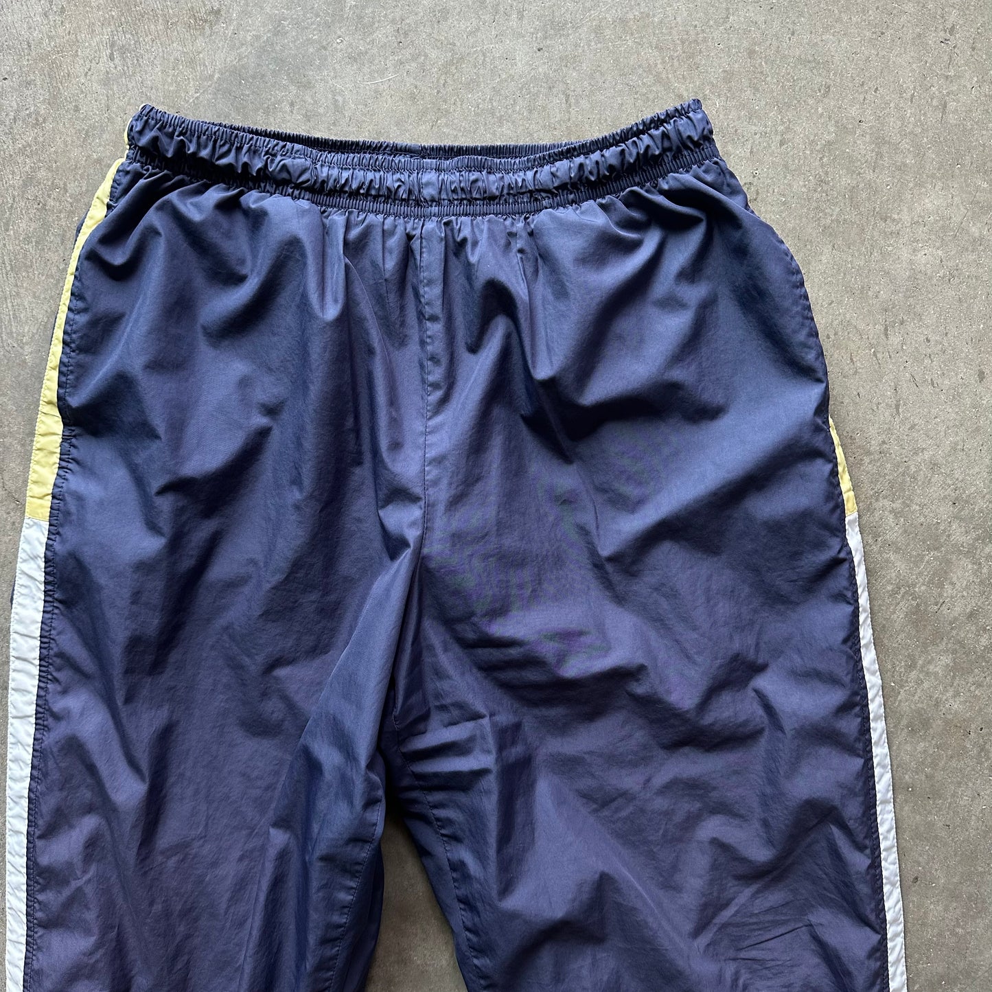 L 00s Blue Nike Trackpants